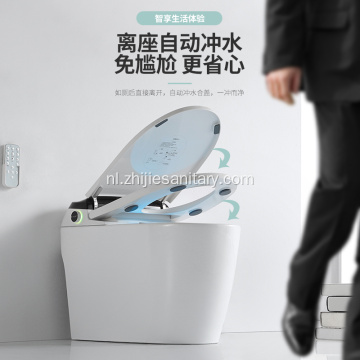 Automatisch doorspoelen Intelligent toilet